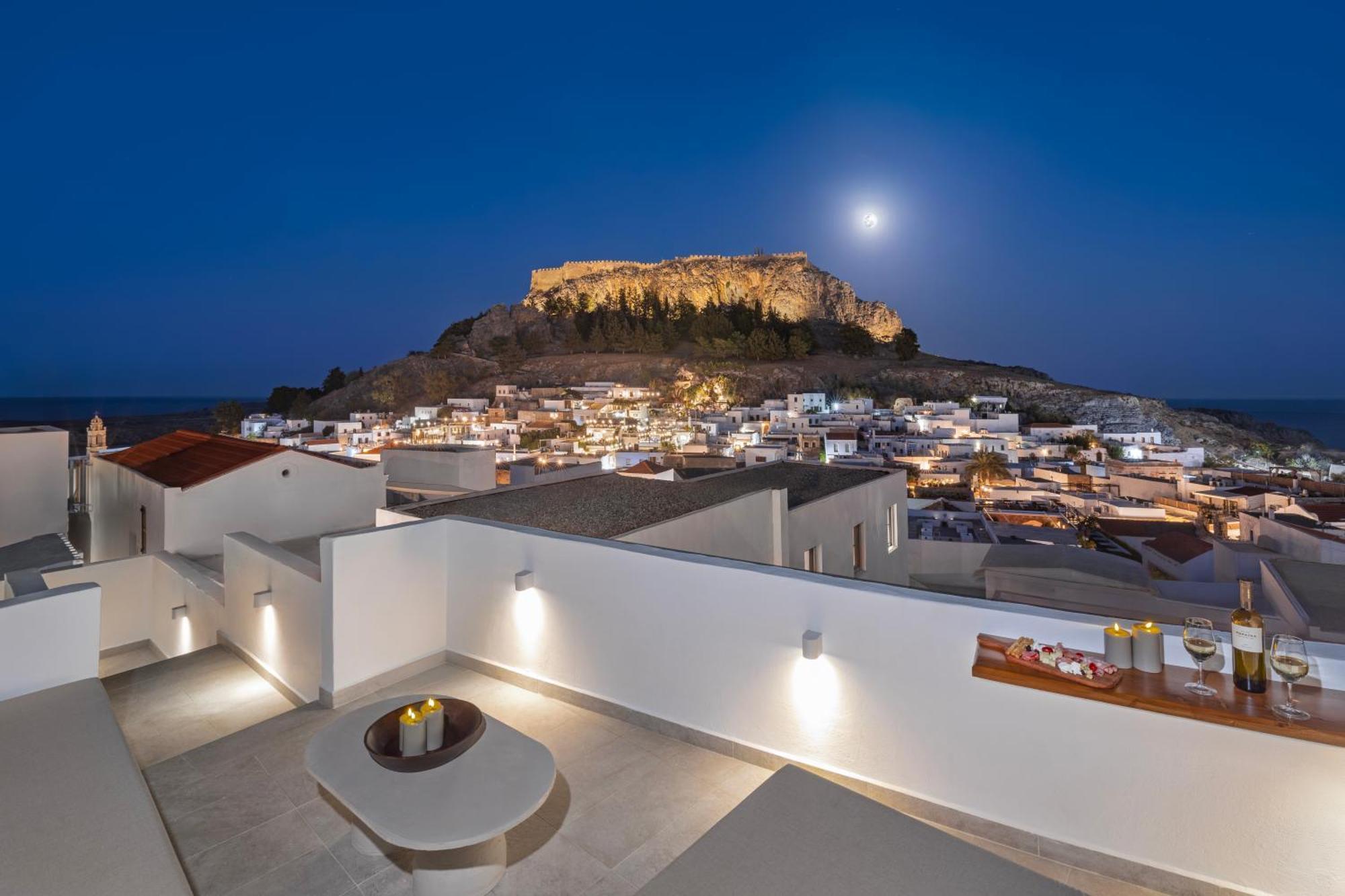 Noema Lindos - Athena Apartment ภายนอก รูปภาพ