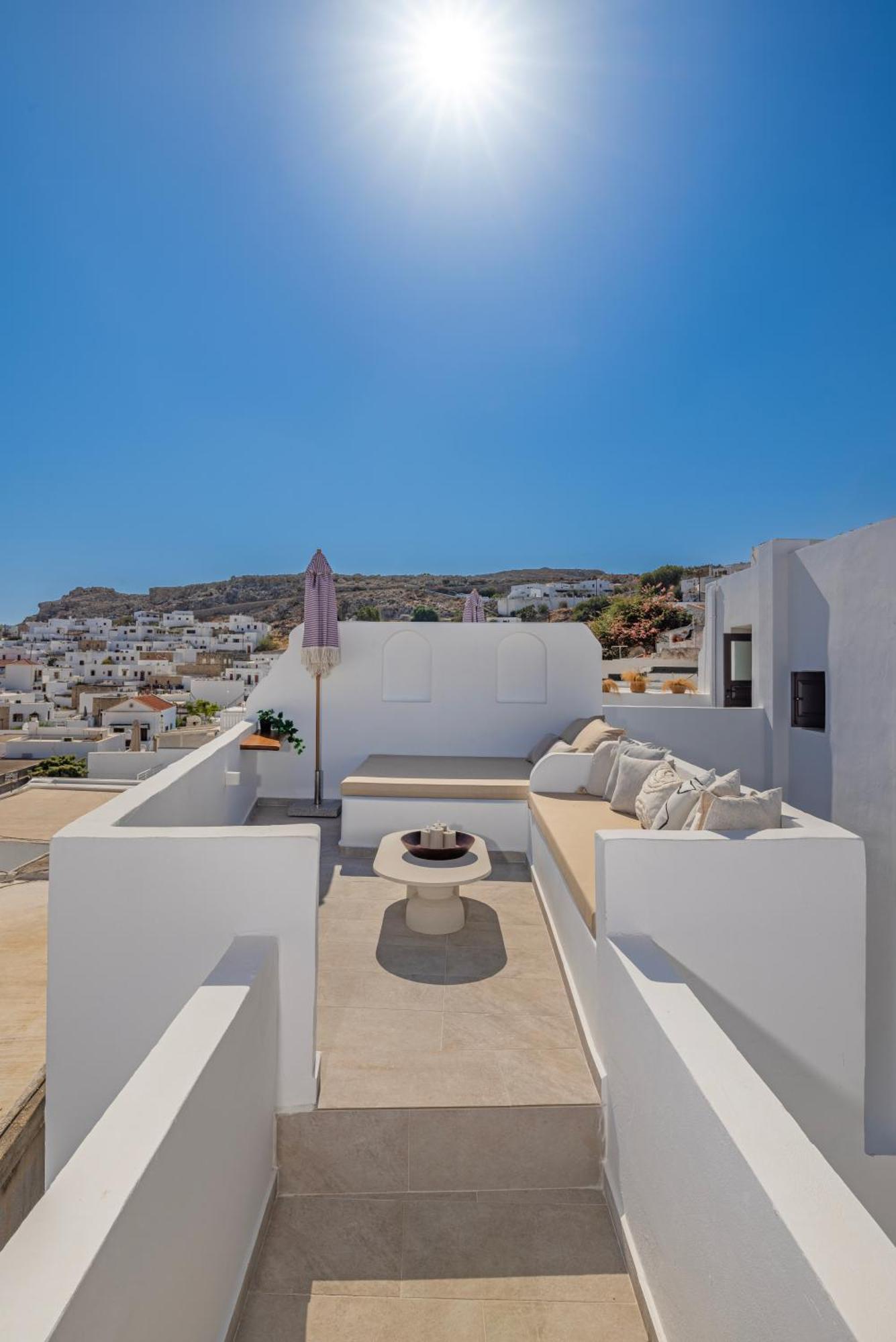 Noema Lindos - Athena Apartment ภายนอก รูปภาพ